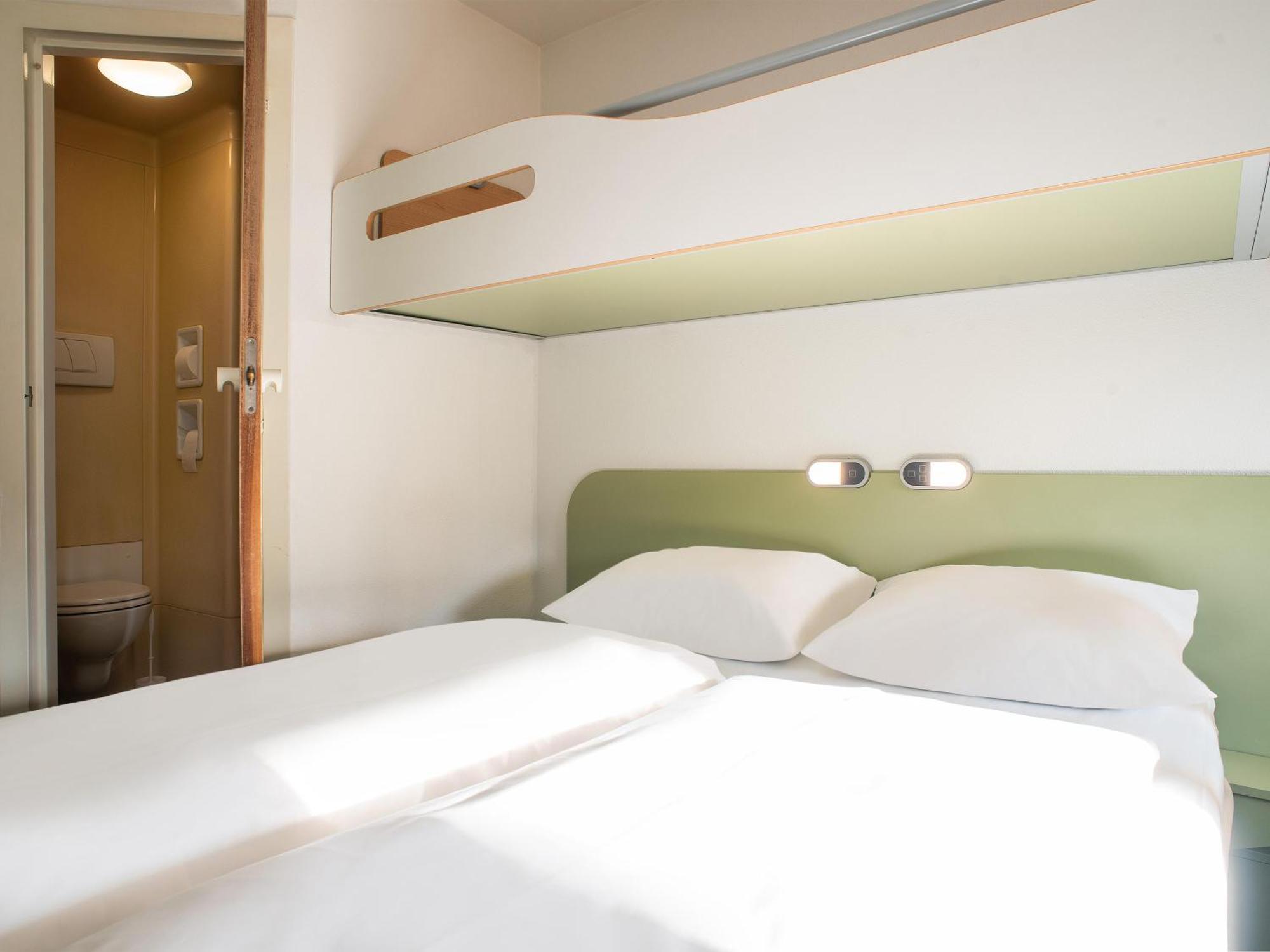 Essen-nord Hotel 2*
